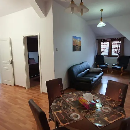 Diane'S Apartament Sibiu Exterior foto