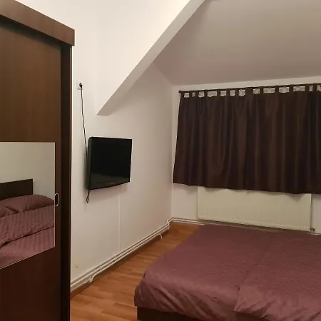 Diane'S Apartament Sibiu Exterior foto